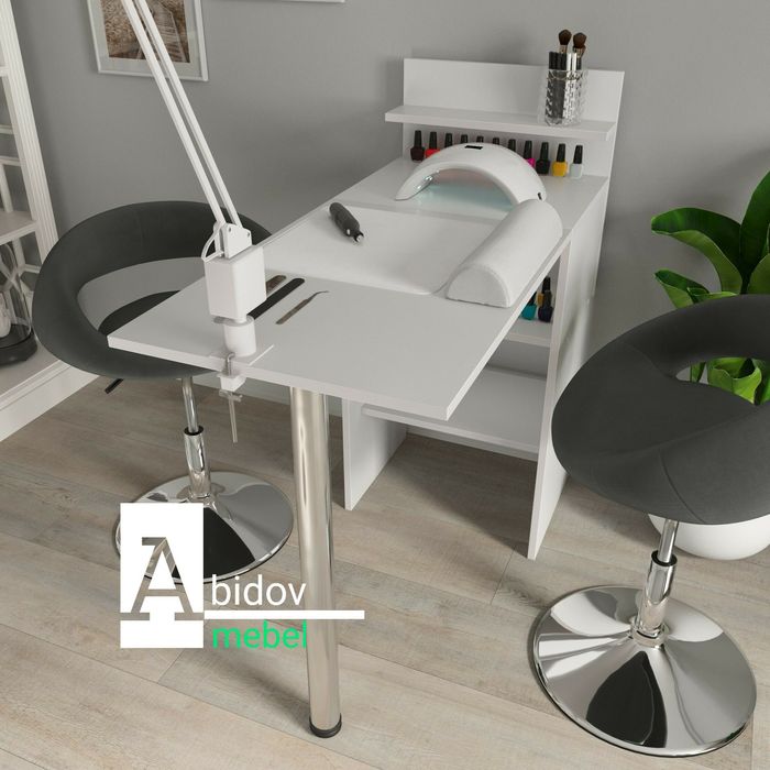 Современный и удобный стол для маникюрных работ 
- Современный и удобн