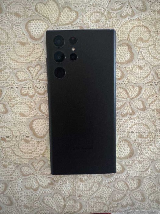 Samsung S22 Ultra 12/256 GB / 2 SIM tushadi