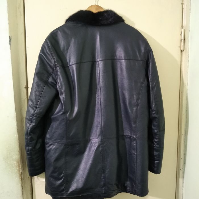 Продам натуральную дублёнку.