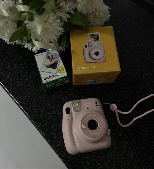 Instax mini 11 розовый