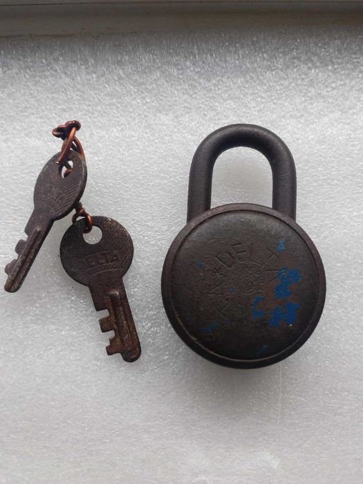 Стар катинар Delta