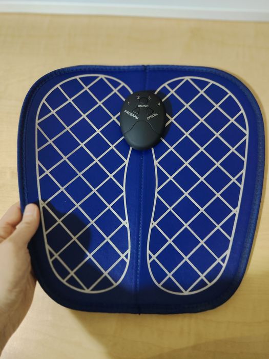 Aparat pentru picioare cu EMS