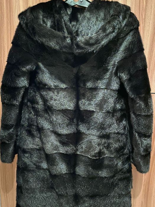 Норковая шуба с капюшоном