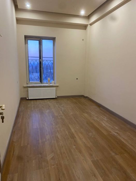 Квартира 3х комнат 140м2 жк Казахстан метро Минор Срочно Продажа