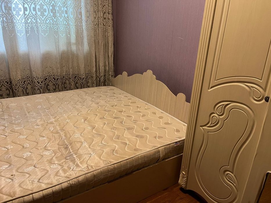 Мебель спальный гарнитур,диван