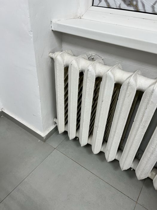 Продам чугунные батареи