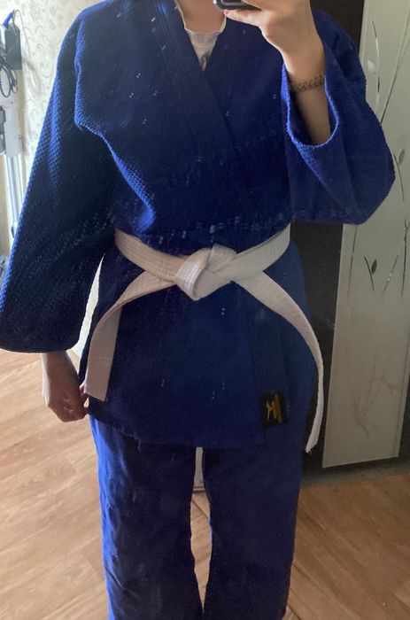 Продам костюм для дзюдо