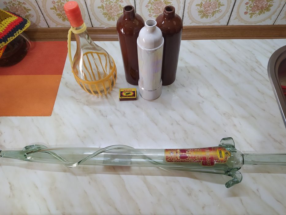 Антикварные бутылки советских времен