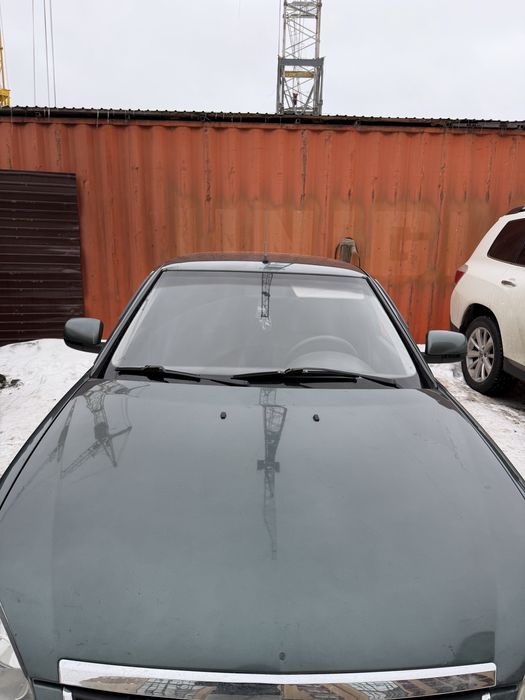 Продам приору люкс