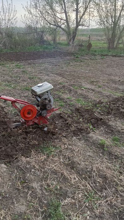 Копка огород земля