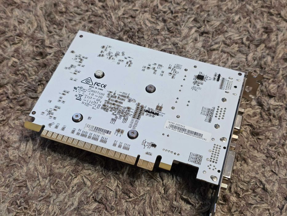 Placa video GT730 Low profile + un GT730 ALB