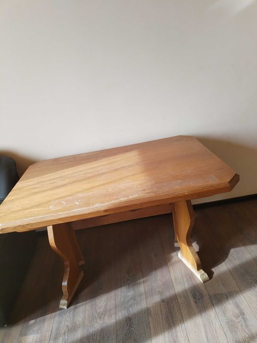 Vând masă bucătărie