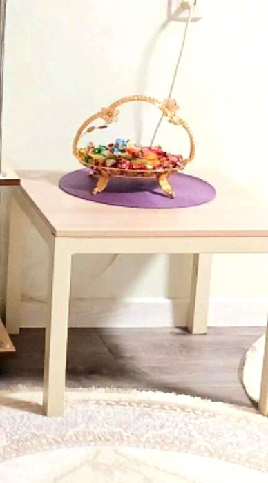 Стол журнальный 55×55×50. Ясень.