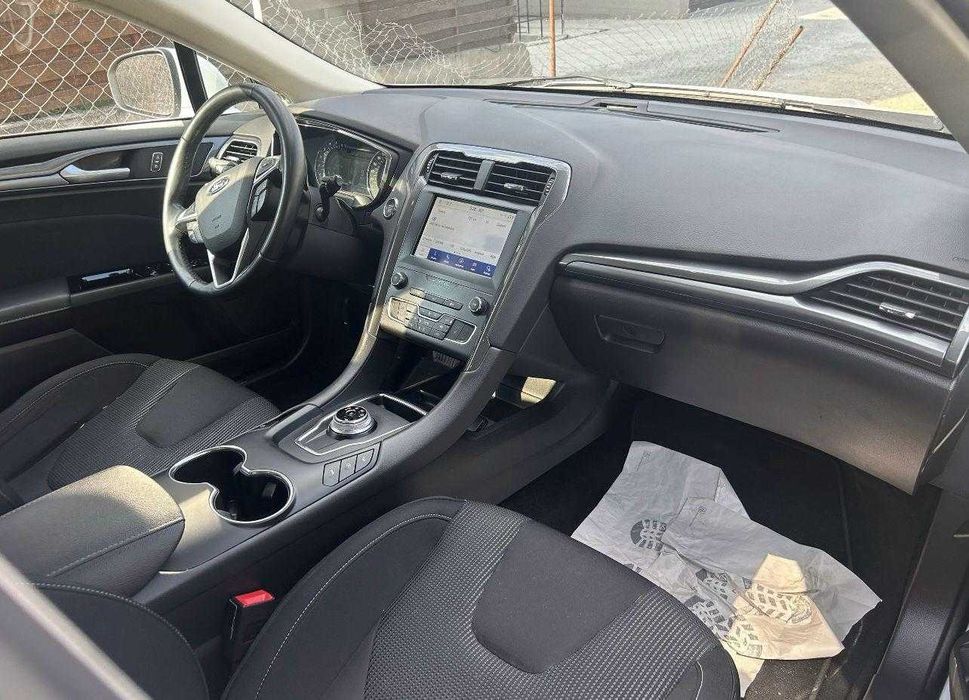 Inchiriere masini Cluj - Renault Megane 4 Break , 2019 - Ford Mondeo Break 2019 - Rent a Car
