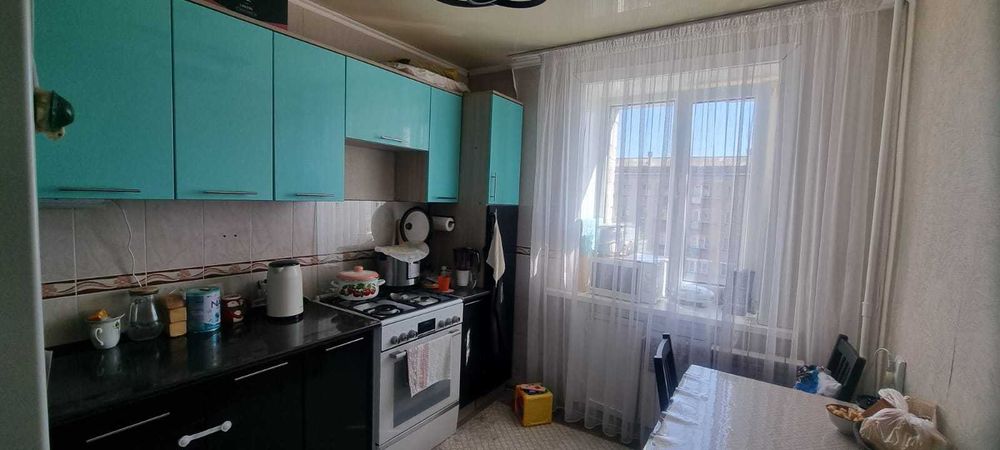 Продам 3 ком район Достык молла