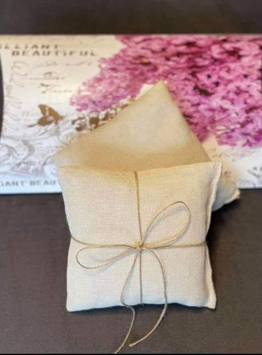 Билкова ароматна възглавничка за по-добър сън, концентрация и баланс