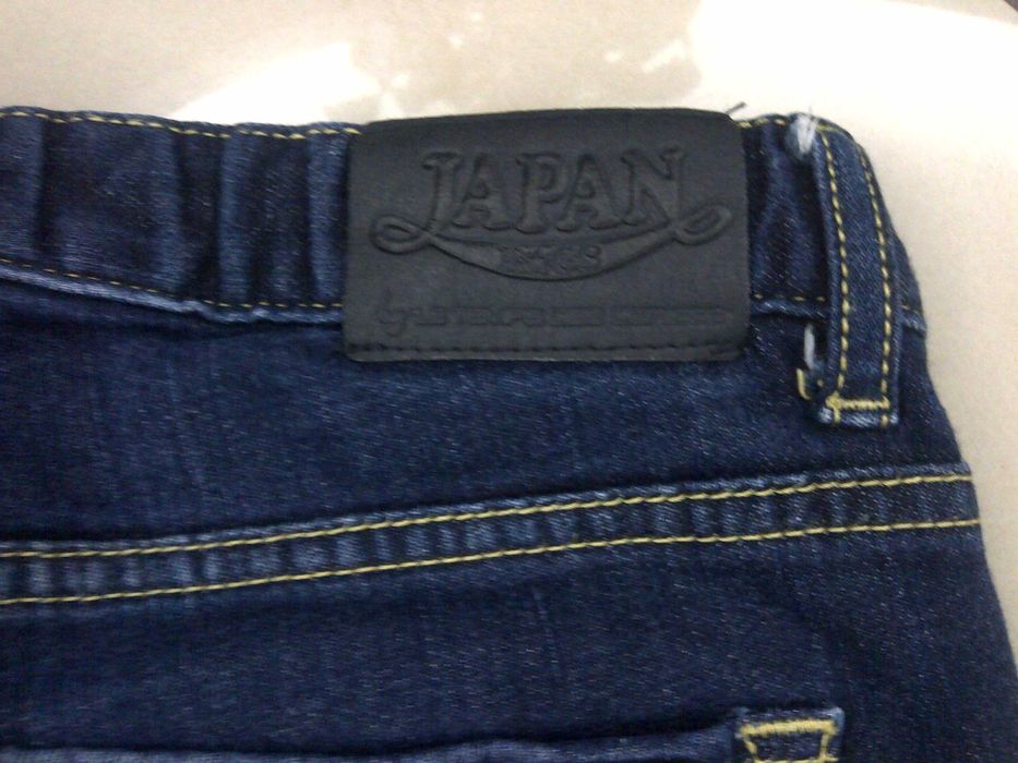 Blugi + tricou 11-13 ani