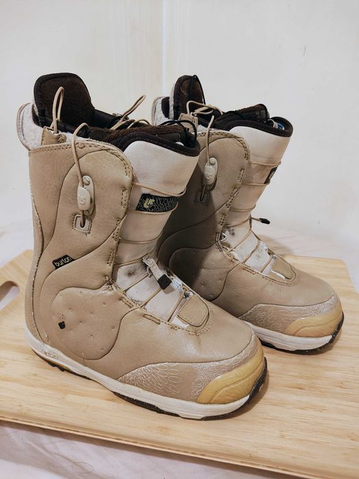 Женски обувки за сноуборд Burton Q (38 номер)