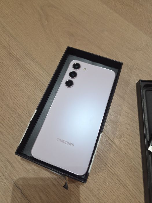 Samsung S23+ în stare perfectă de funcționare