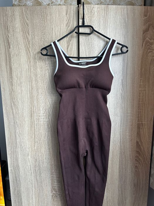 спортен гащеризон