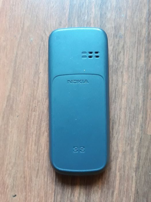 Vând telefon mobil Nokia 100