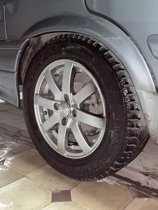 Продается диски и резина