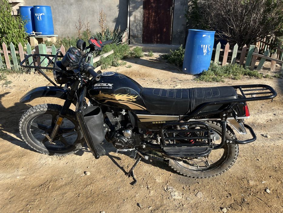 Suzuki GSX 200 куб