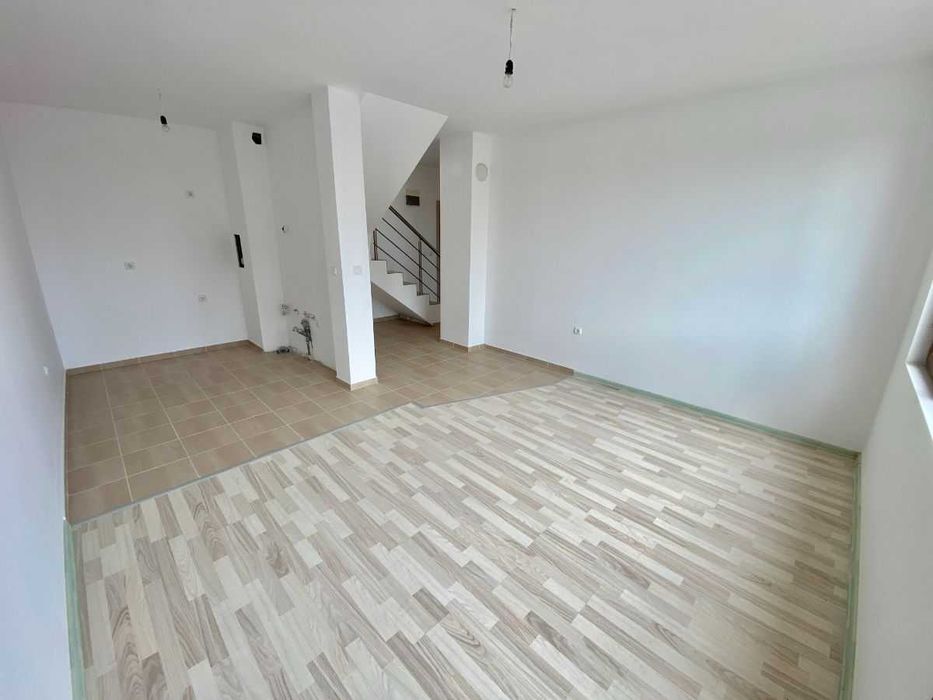 Продава се Многостаен апартамент в с. Равда, Област Бургас - 175 кв.м за 743 €/кв.м - Снимка #12