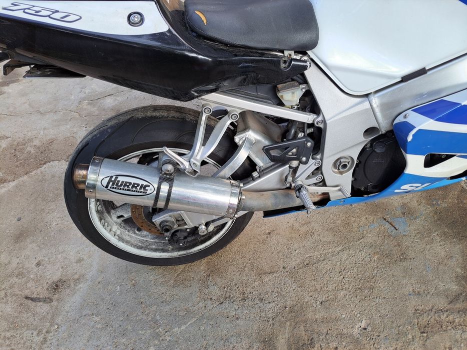 Piese suzuki gsxr k1 750