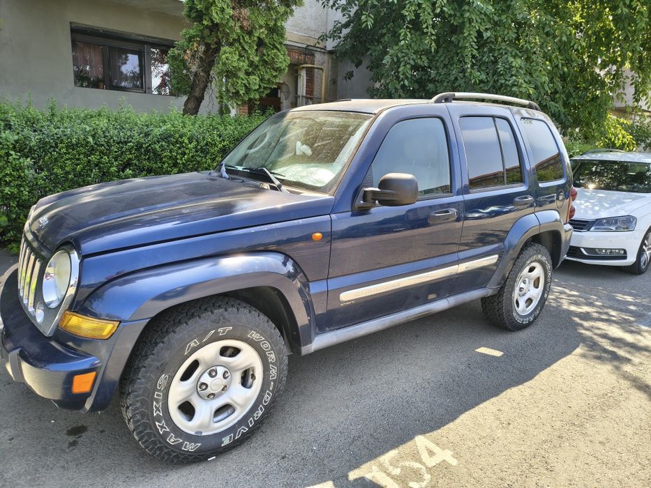 Jeep Cherokee KJ