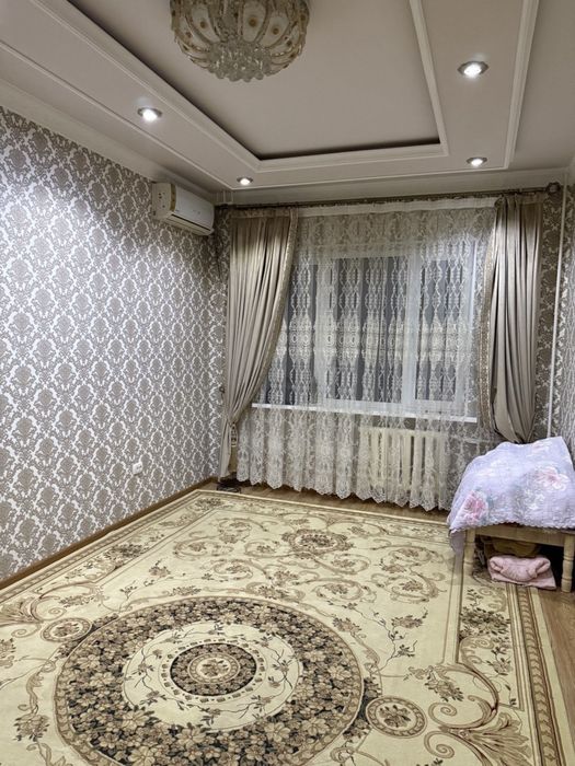 Чилонзор 10 мавзе, 2 хона + подвол+стоянка