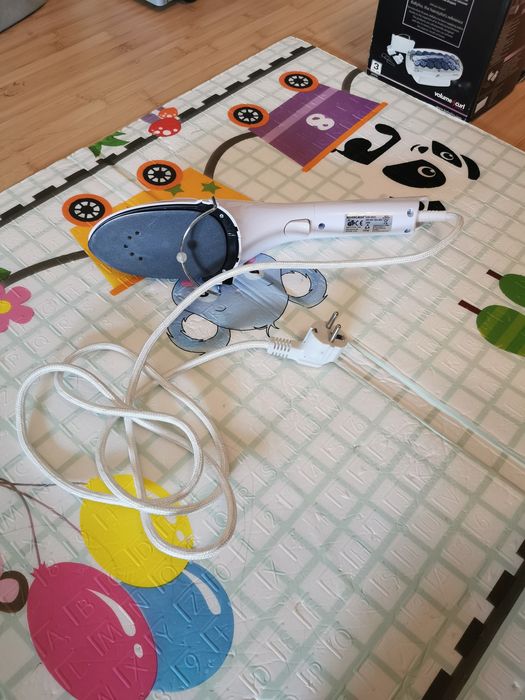 Fier de călcat portabil impecabil