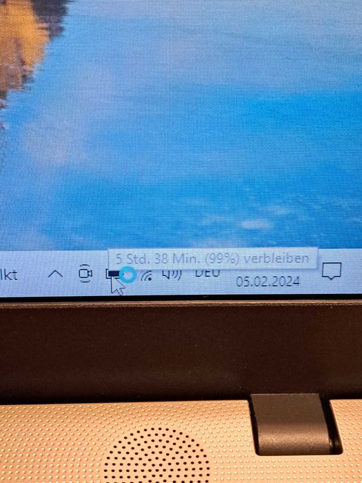 Продавам лаптоп Asus