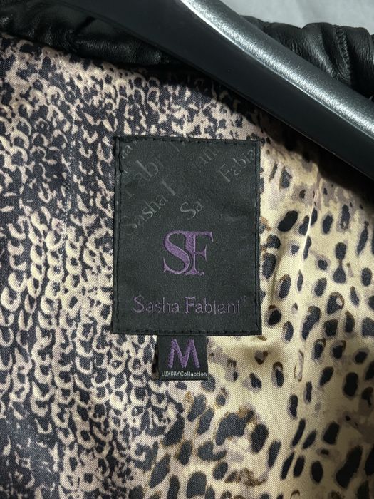 Продам оригинальную шубу  Sasha Fabiani