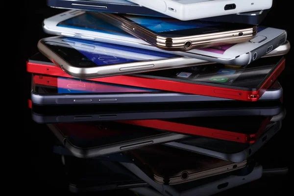 Telefonla sotamiz sizda bulsa xam murojaat eting xar qanaqa modellar