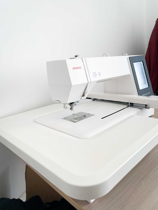 Вышивальная машинка Janome Memory Craft 500E | автомат | экран | USB