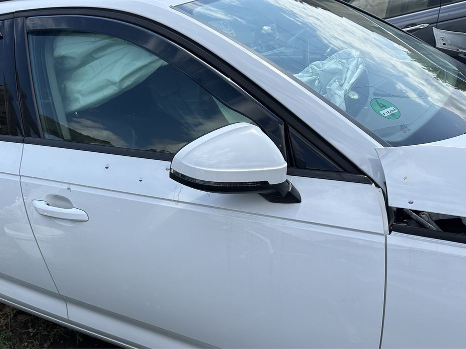 Oglinzi / Oglinda stanga, Oglinda dreapta Audi A4 B9 2016-2024