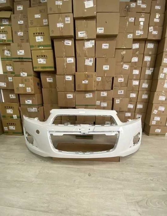 Бампер передний Chevrolet Aveo t300