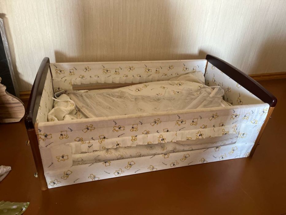 Bolalar belanchagi, xadinok baland belanchak sotiladi