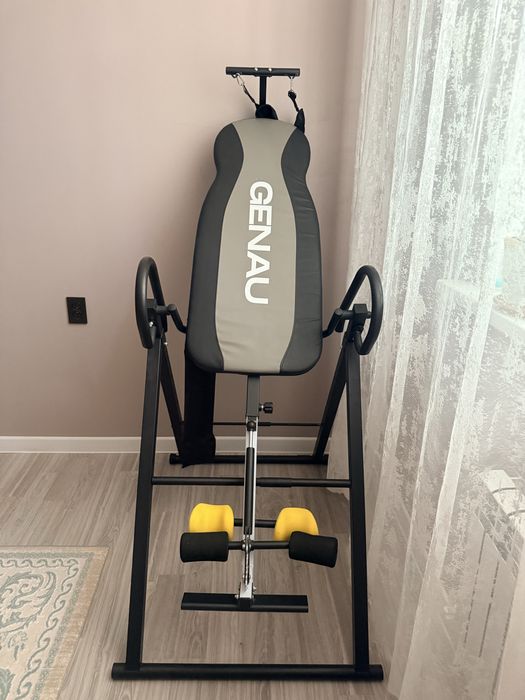 Инверсионный стол-тренажер для спины