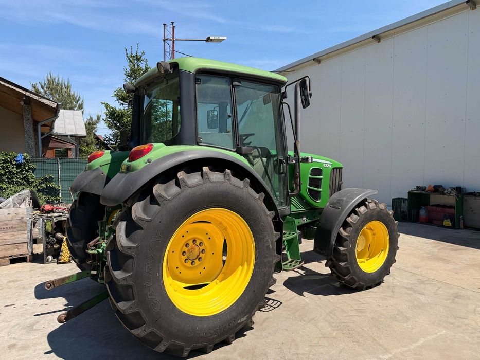 Tractor John Deere 6330