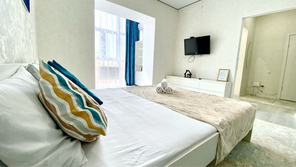 сдам 1 ком посуточно