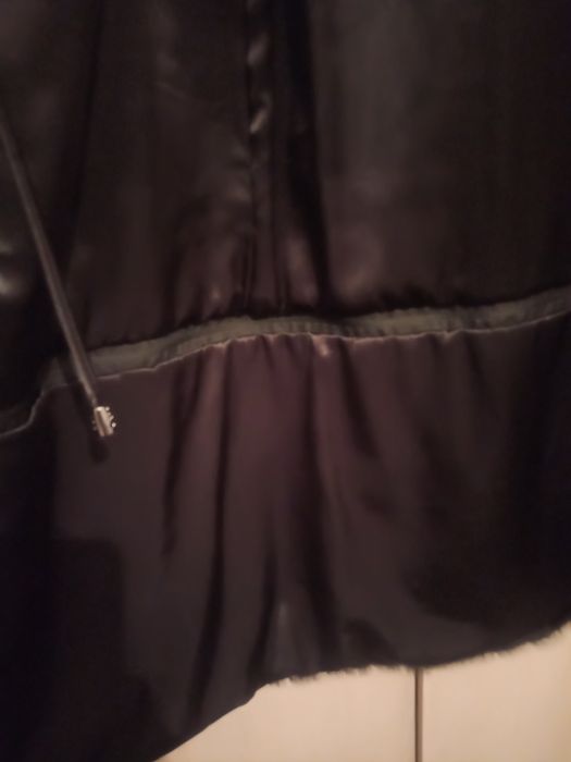 Продам норкоую шубу