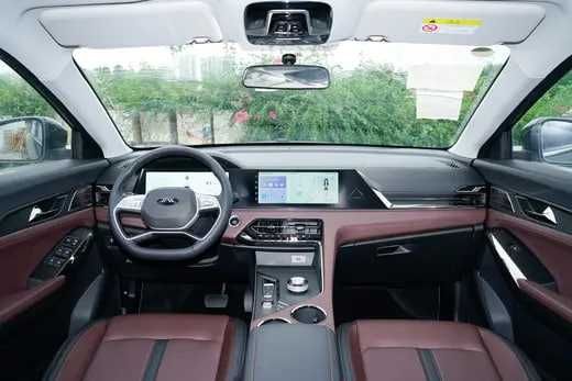 JAC JS8 sotiladi SALON