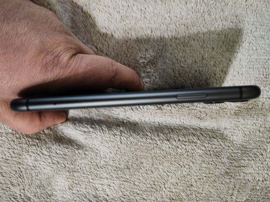 IPhone 11 -Space Grey, 64GB, 97% Капацитет на батерията,26.3.1-версия