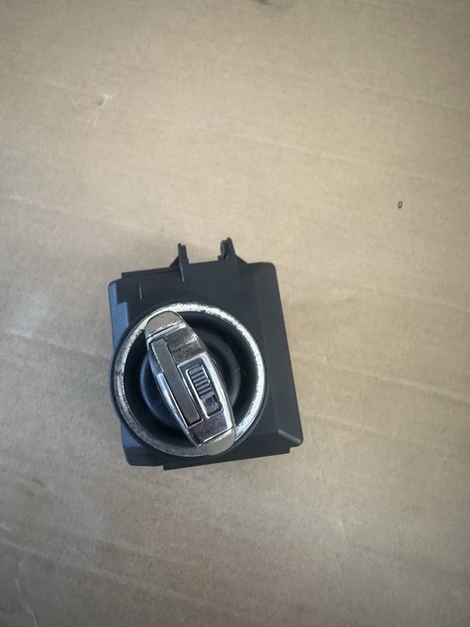 Contact cu cheie mercedes w212