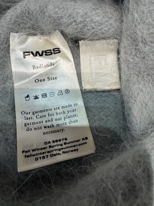 Дамска шапка FWSS 50% Angora 50% Polyamide
