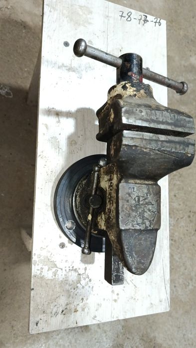 Тиски деталларни сиқиб ишловга