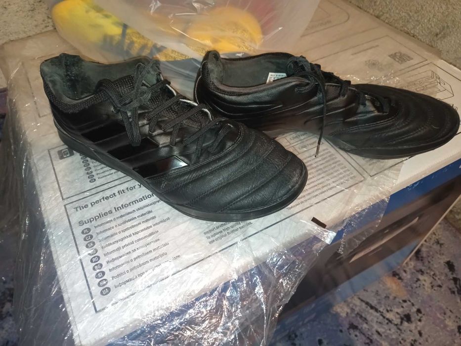 2 чифта стоножки 44-ти номер Adidas