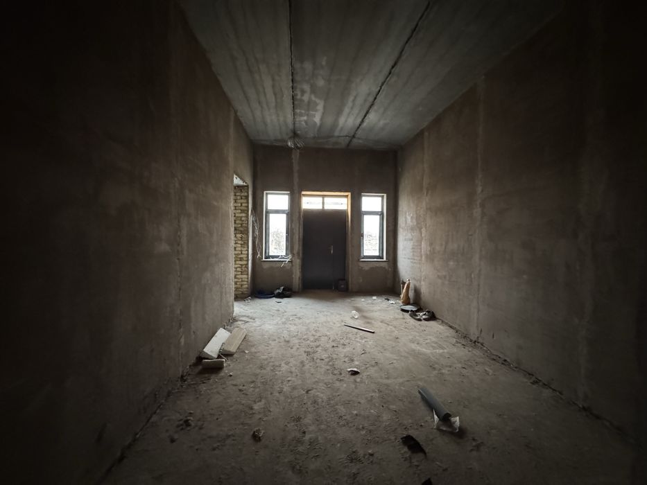 Urganch shahar 9 oxrinda 2 qavatli xovli joy sotiladi